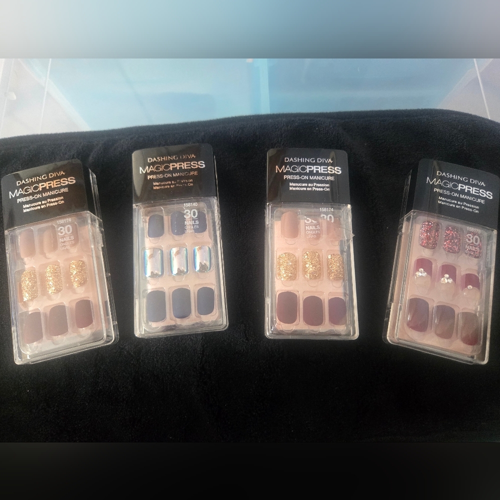 MagicPress Press-On Manicure Set Lot Of 4